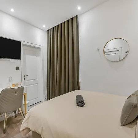 Studio 64 London Room photo